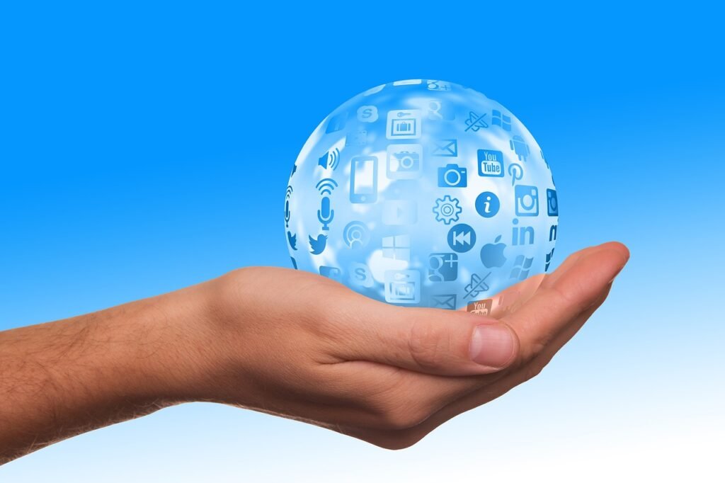 social media, icon, hand, keep, present, presentation, bokeh, soap bubble, networking, online, internet, symbols, www, web, worldwide, world wide web, communication, computer science, digital, network, search online, social media, social media, social media, social media, social media, online